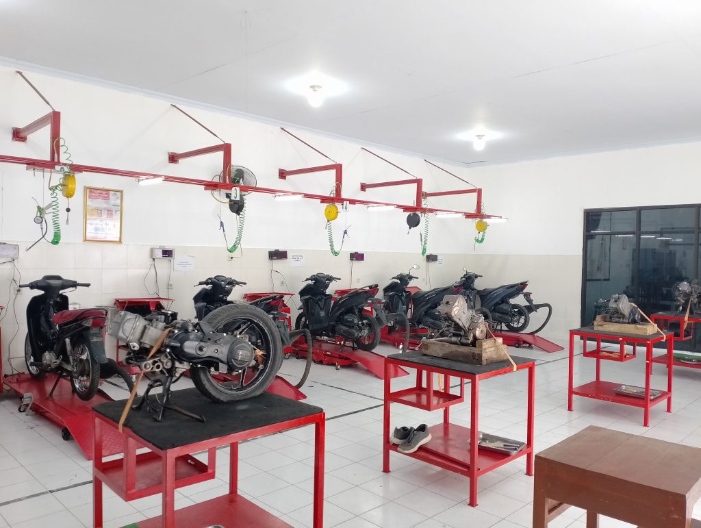 img 20250217 083404 img 20250217 083404